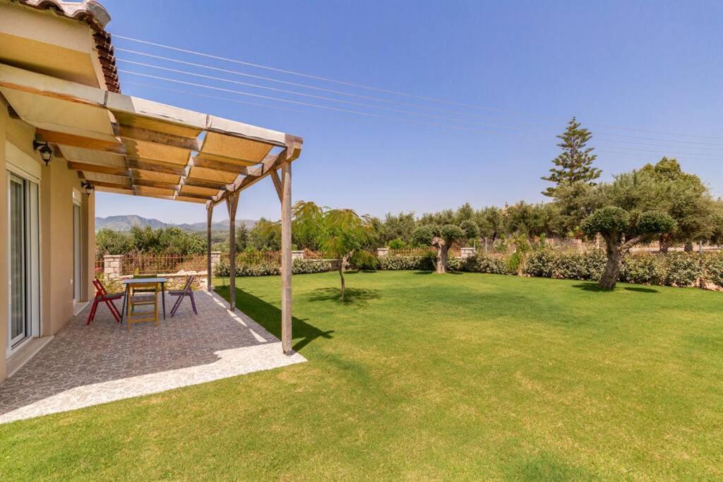 Dimitra'S Sunny Villa Mirsinochori エクステリア 写真