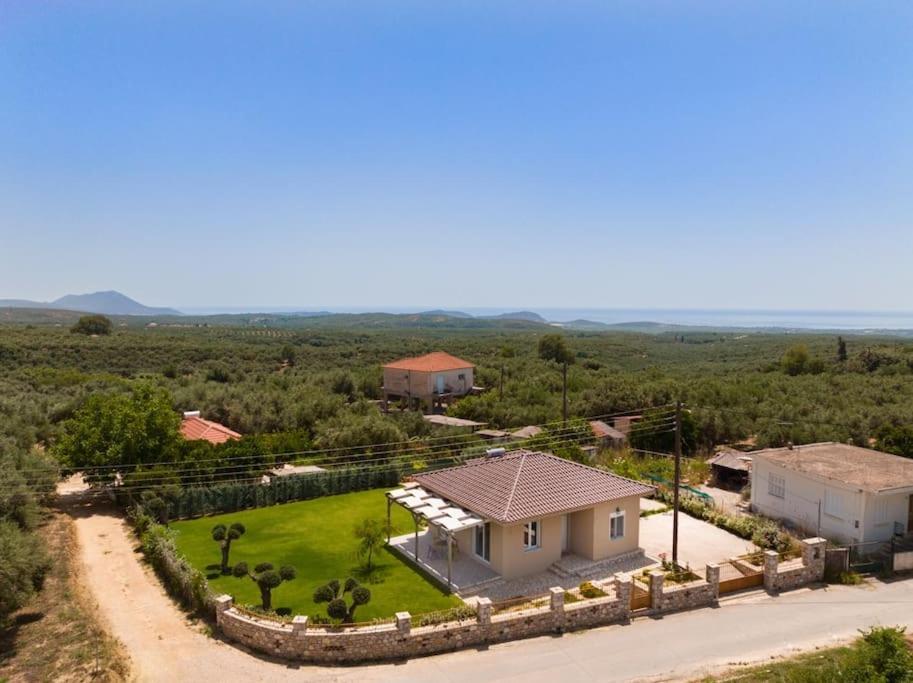Dimitra'S Sunny Villa Mirsinochori エクステリア 写真